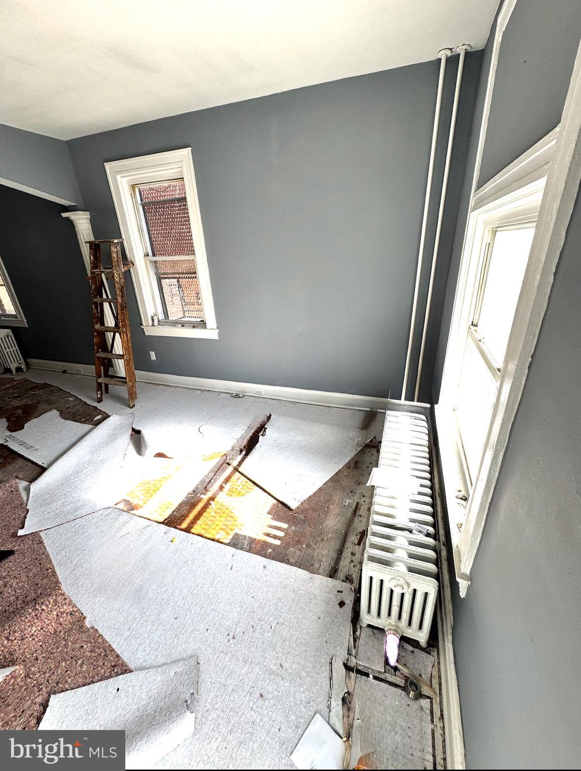 BALTIMORE HIGHLANDS - Residential