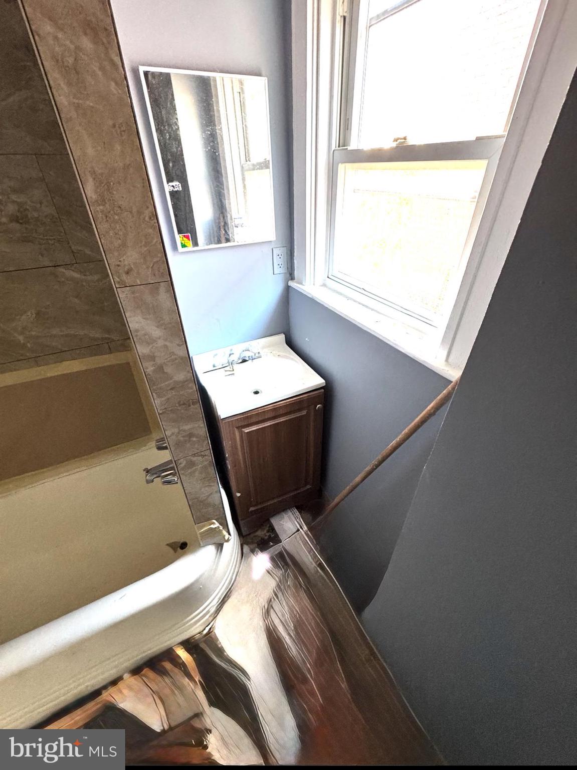 BALTIMORE HIGHLANDS - Residential