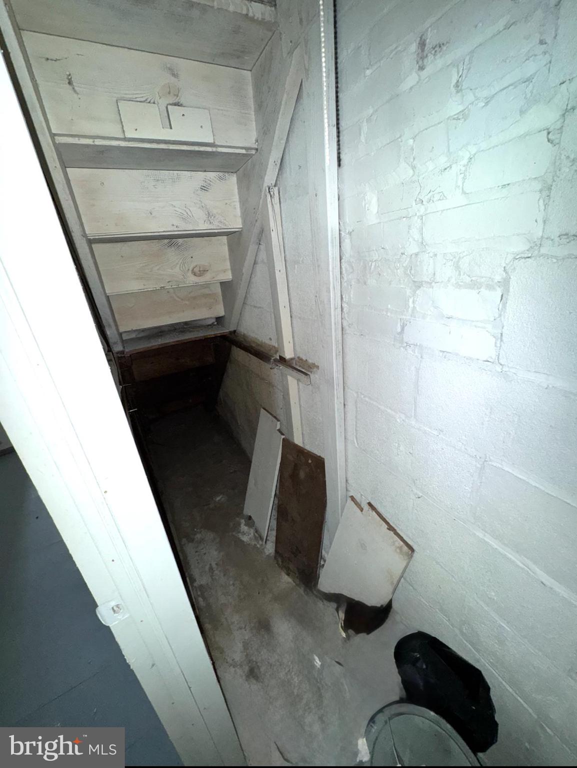 BALTIMORE HIGHLANDS - Residential