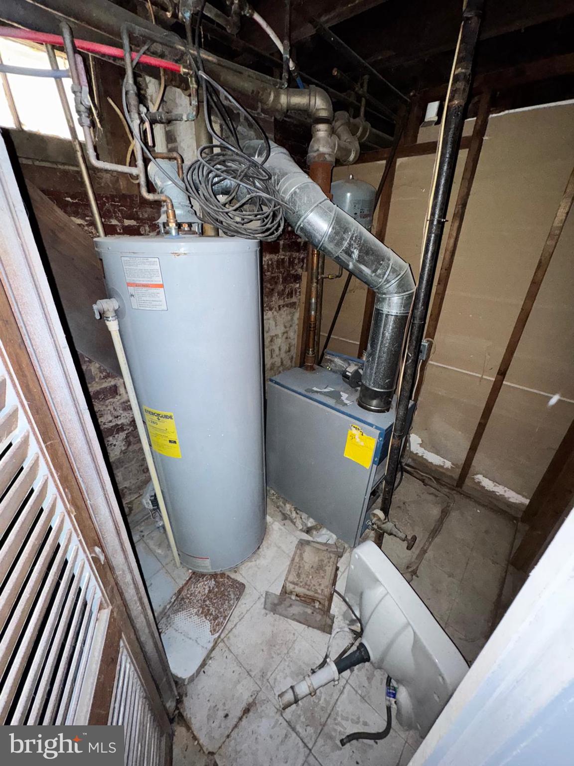 BALTIMORE HIGHLANDS - Residential