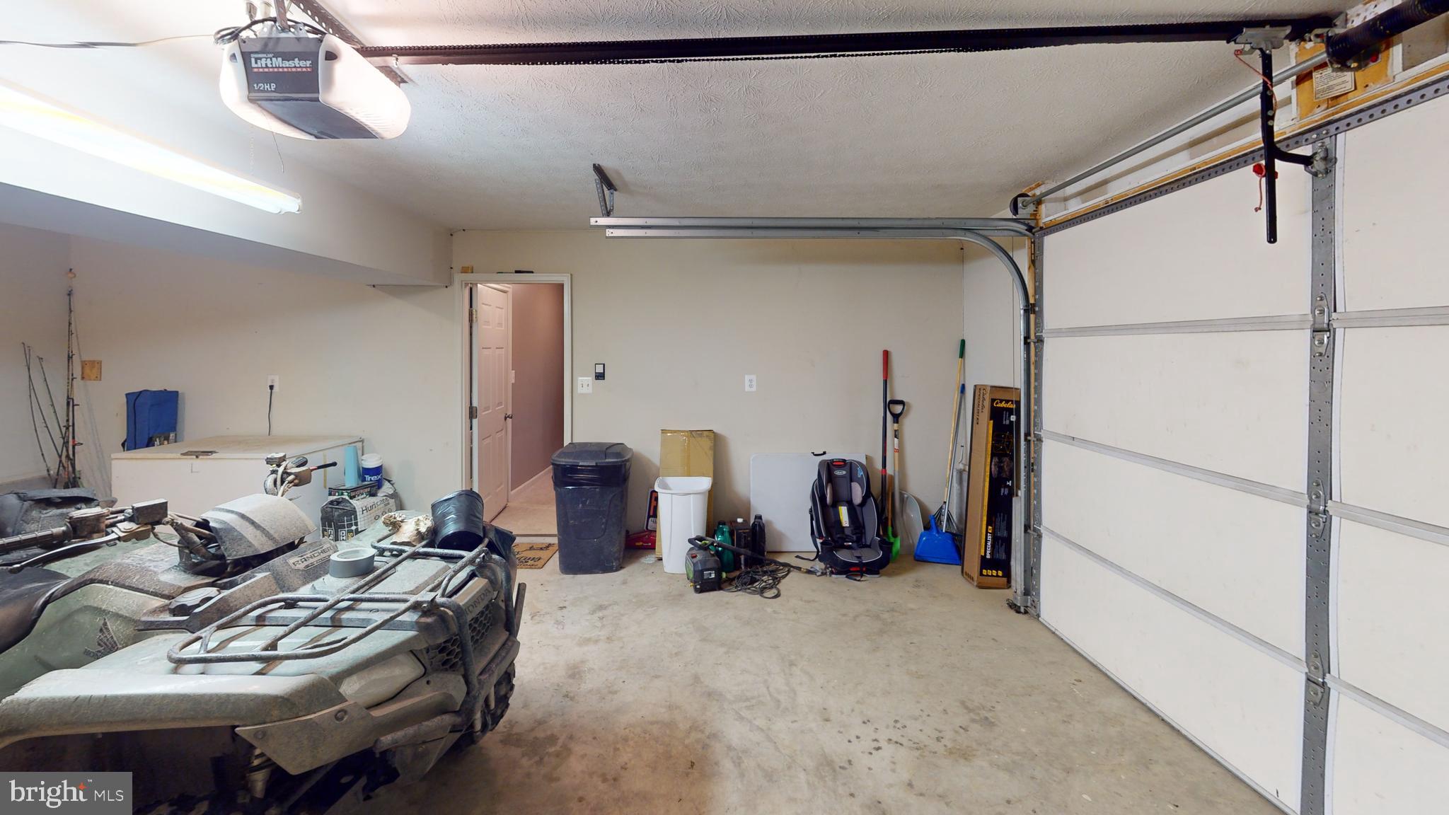 WARDEN ACRES - Residential