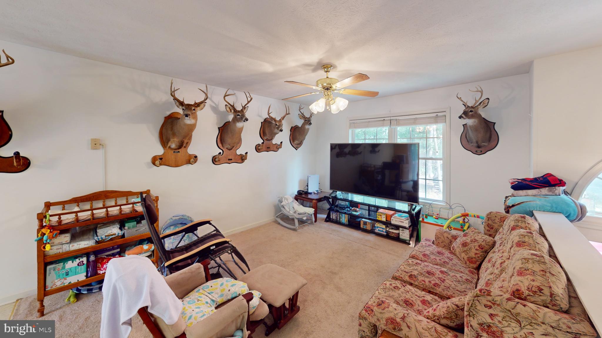 WARDEN ACRES - Residential