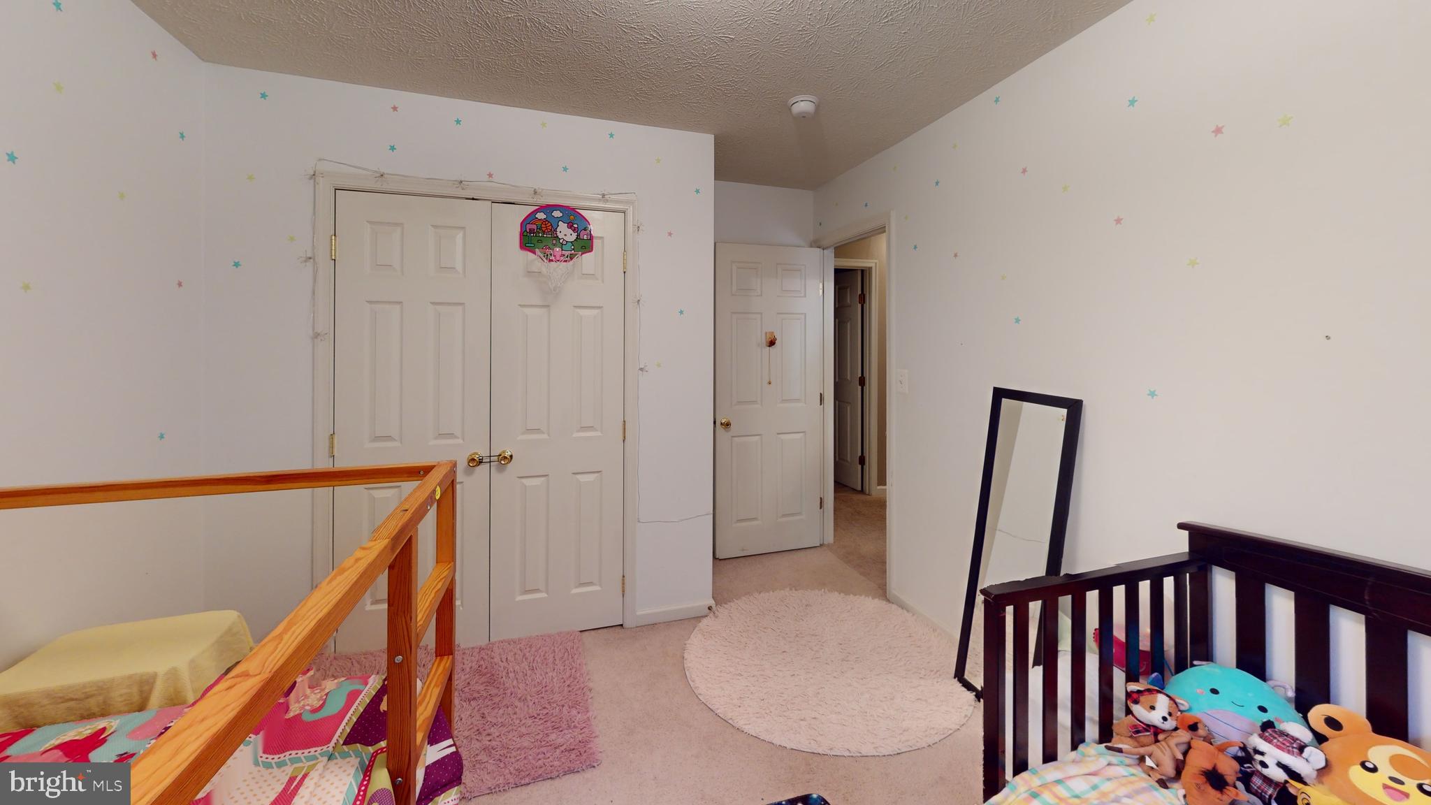 WARDEN ACRES - Residential