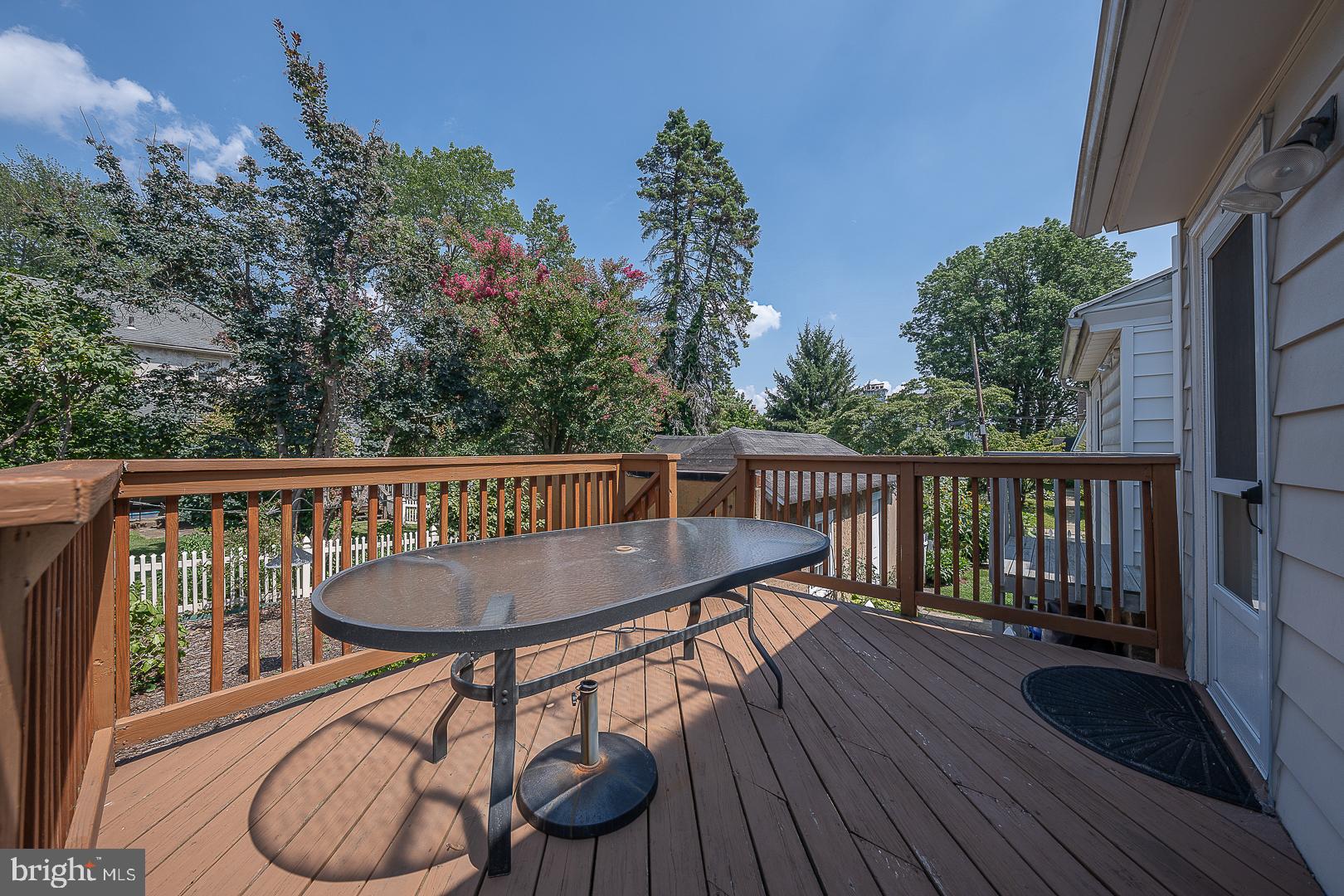 ARDMORE PARK - Residential