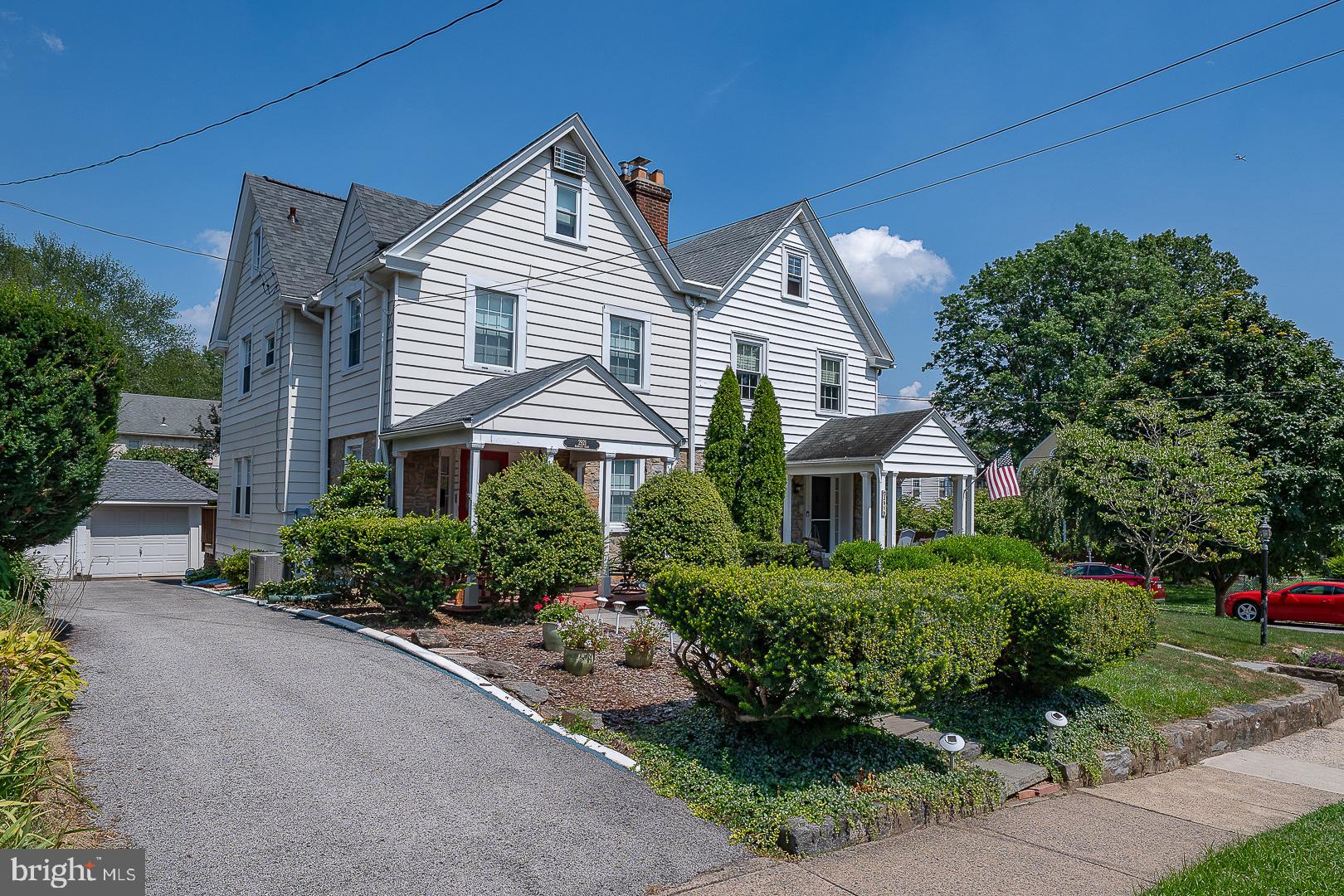 ARDMORE PARK - Residential