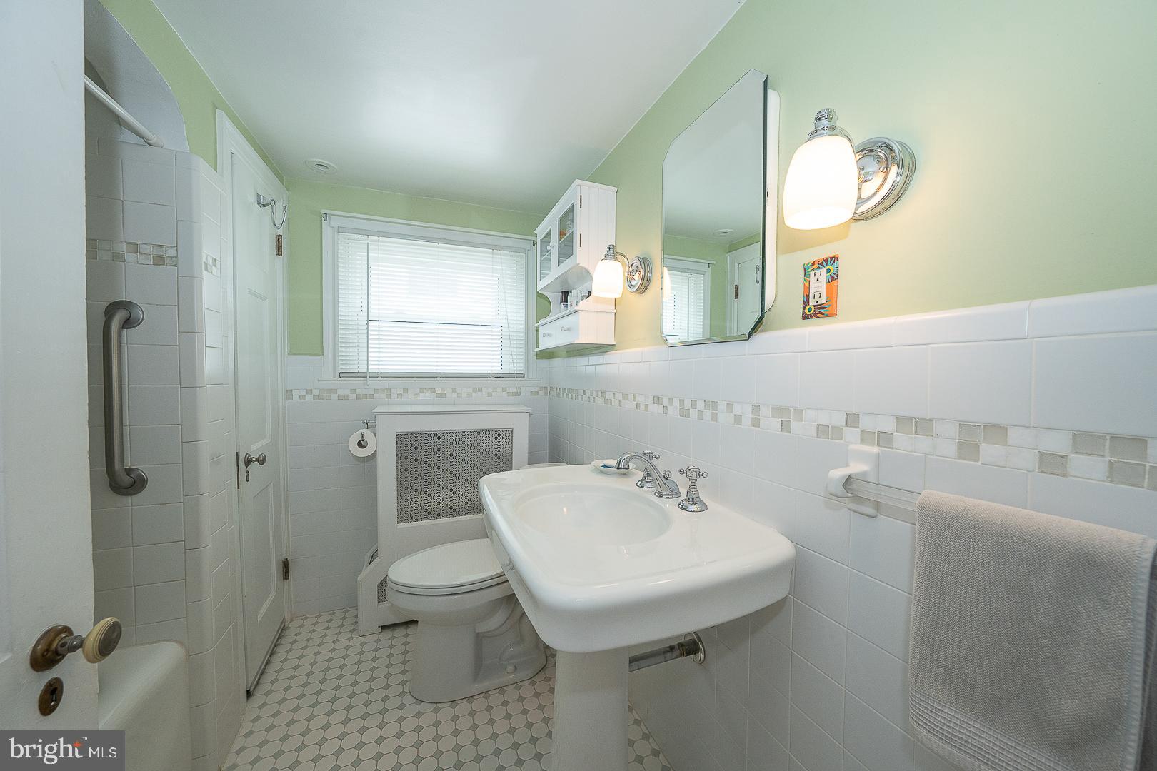 ARDMORE PARK - Residential