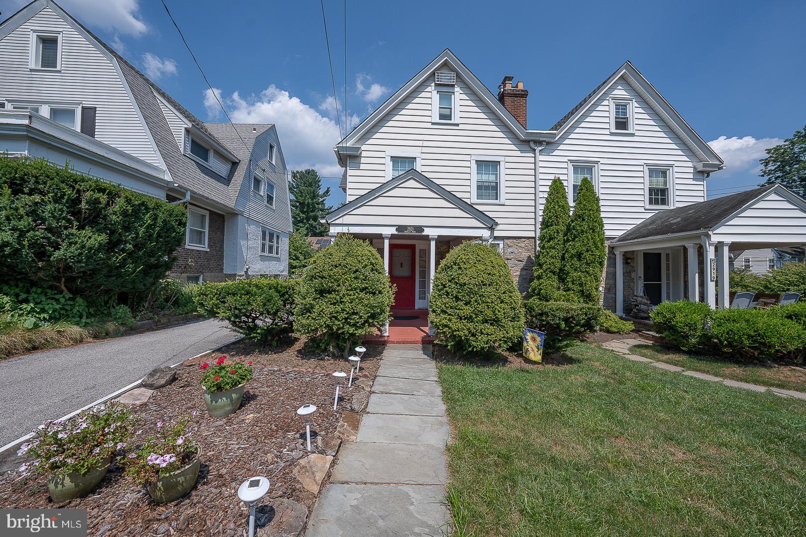 ARDMORE PARK - Residential