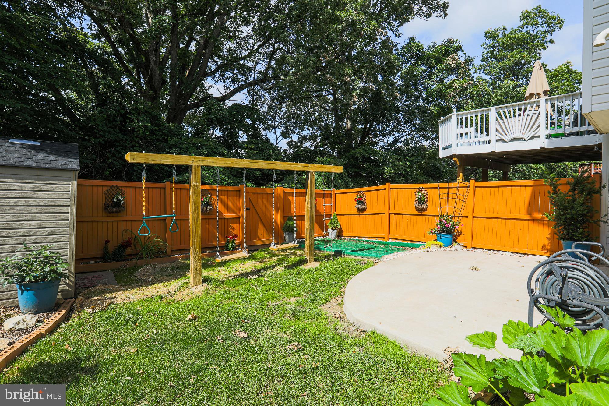 CLAYBROOKE - Residential