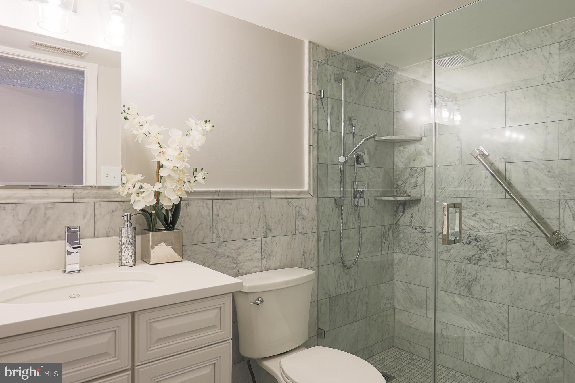 CLAYBROOKE - Residential