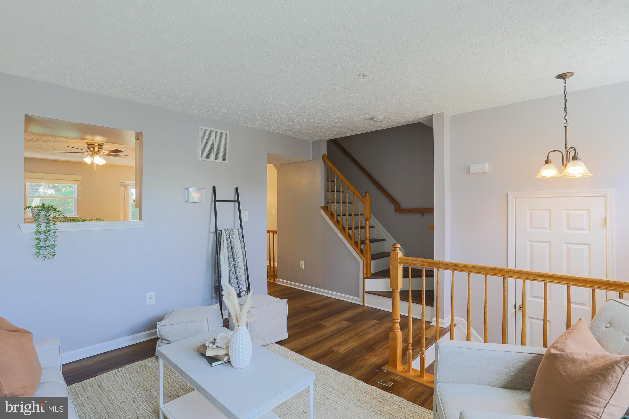 CLAYBROOKE - Residential