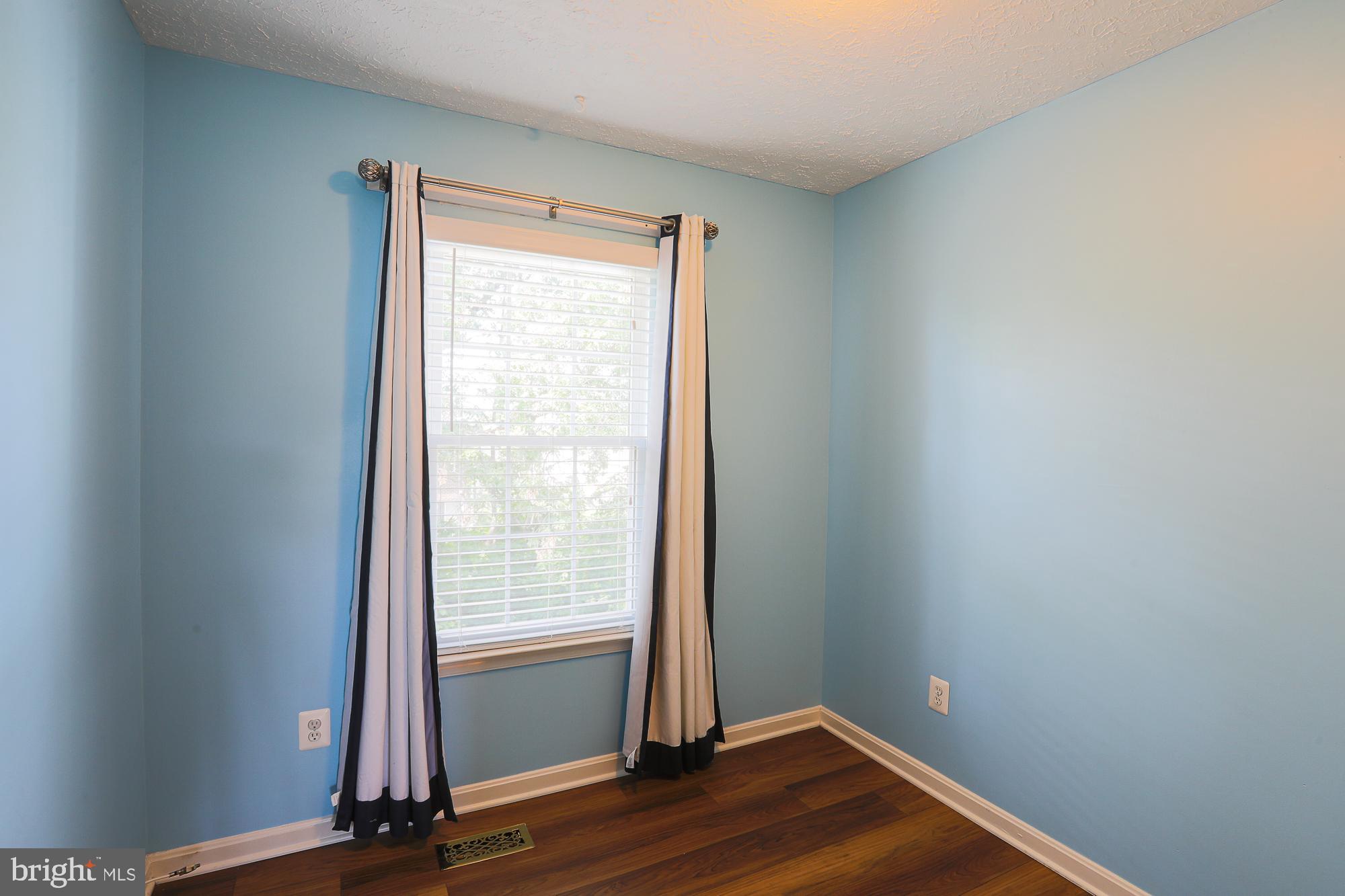 CLAYBROOKE - Residential