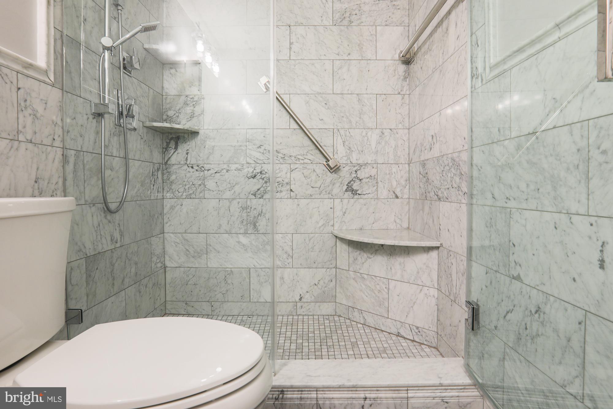 CLAYBROOKE - Residential