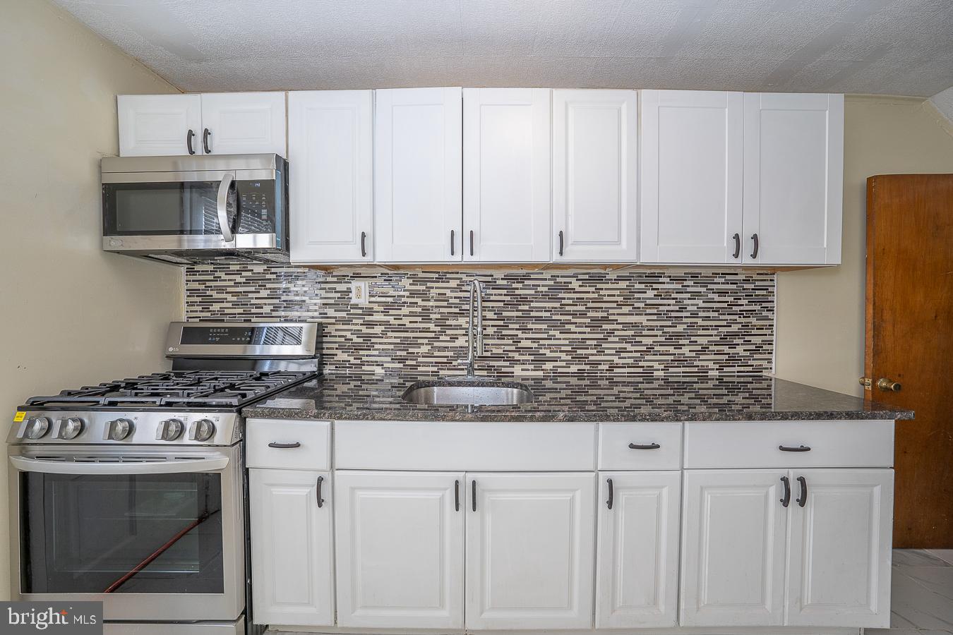 STONEHURST - Residential