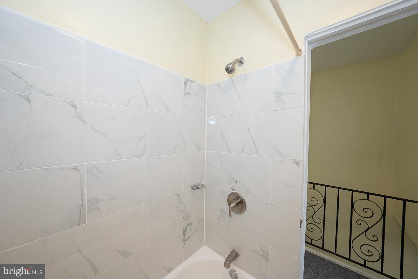 STONEHURST - Residential