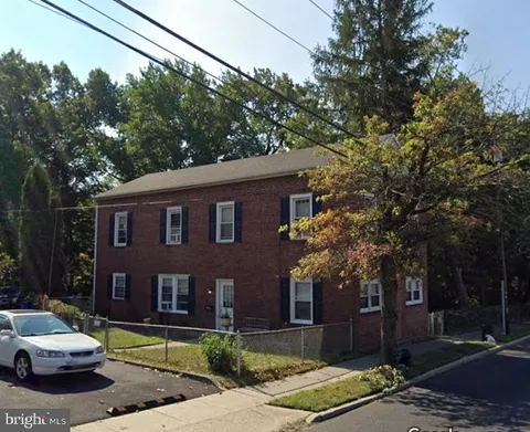 MLS: NJCD2090418