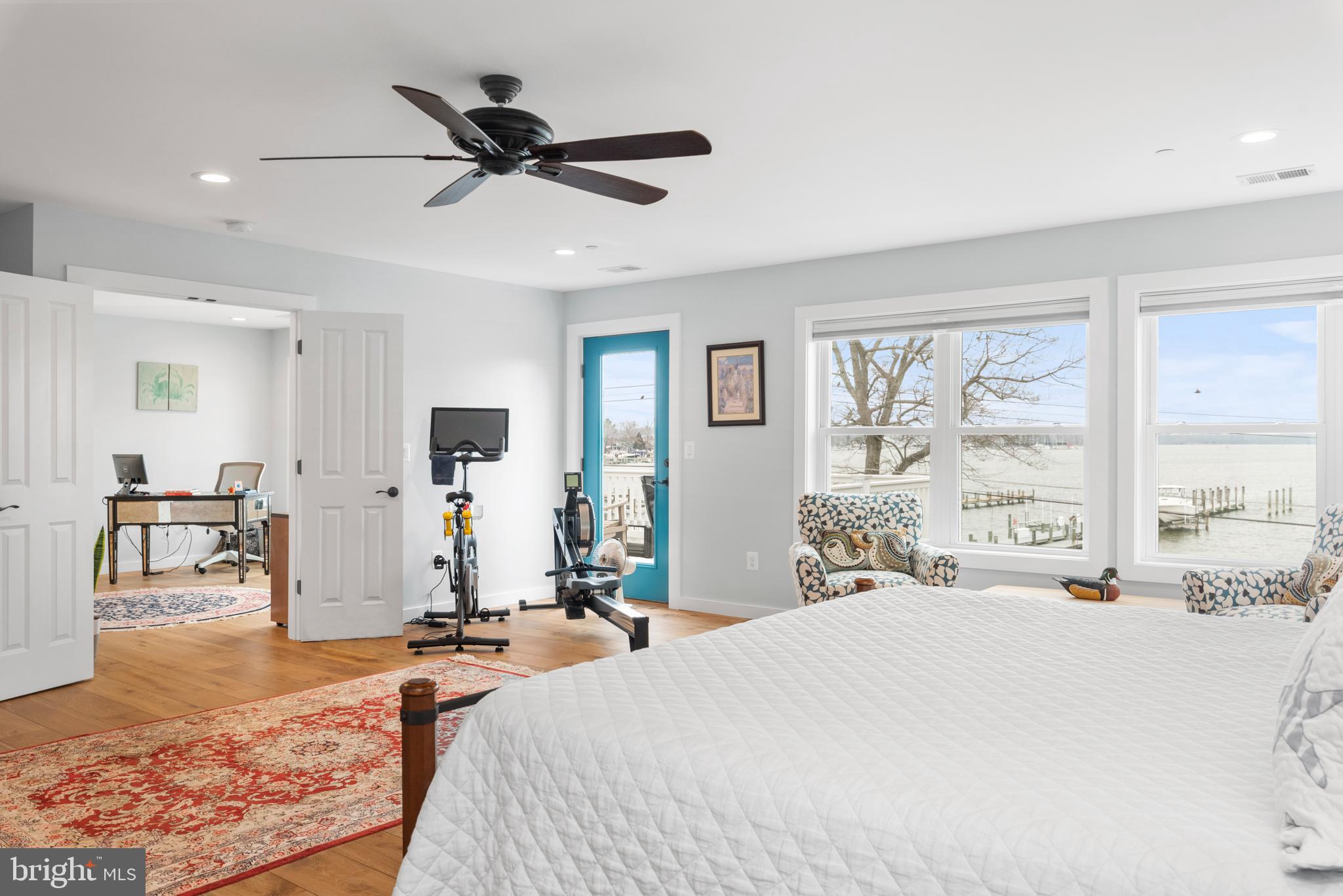 BACK BAY BEACH - Residential