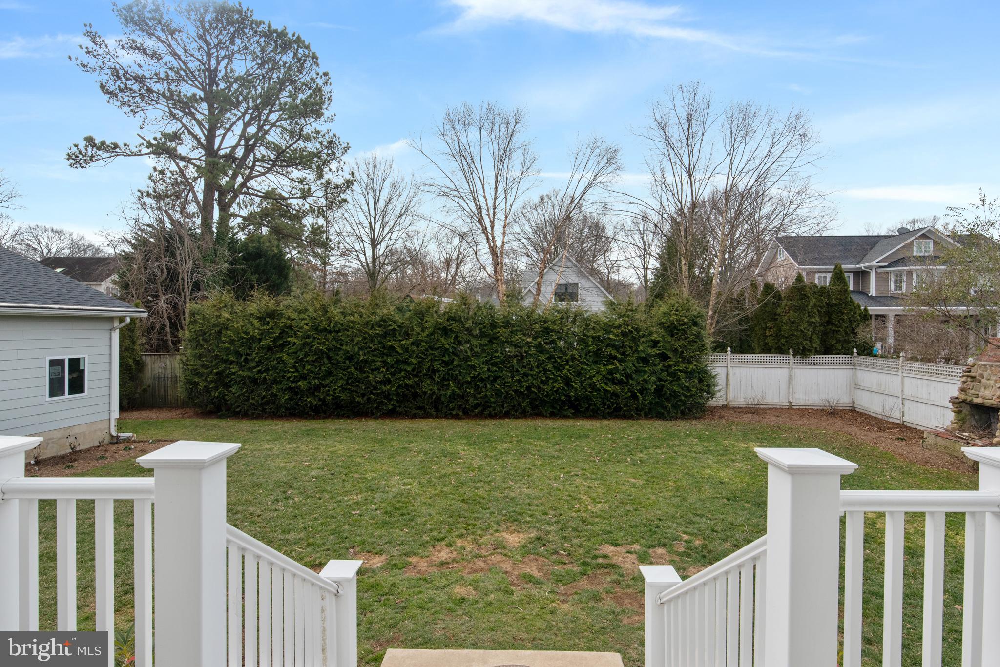 BACK BAY BEACH - Residential