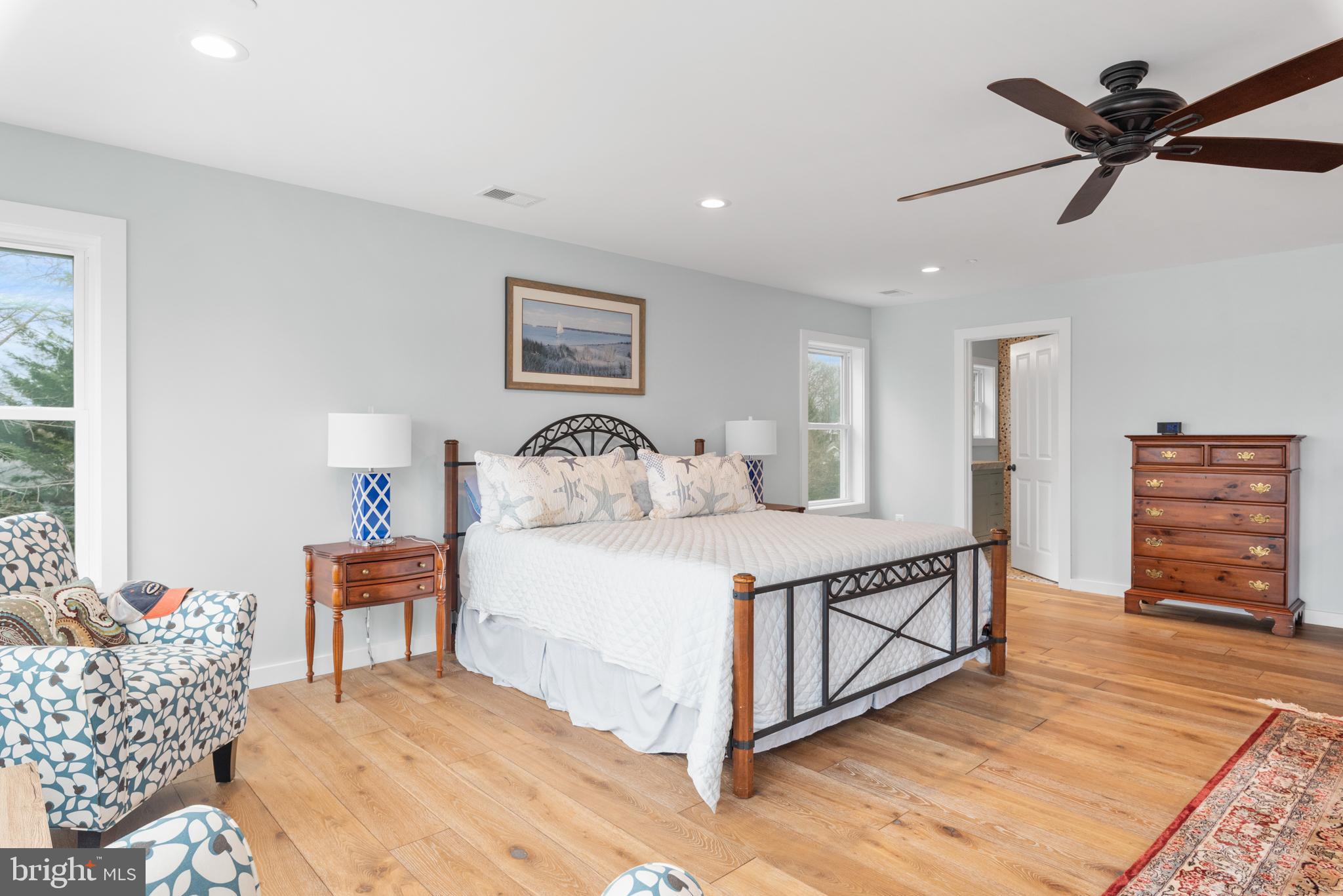 BACK BAY BEACH - Residential