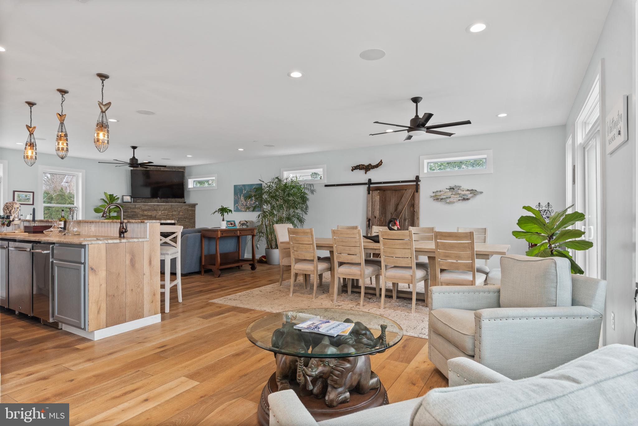 BACK BAY BEACH - Residential