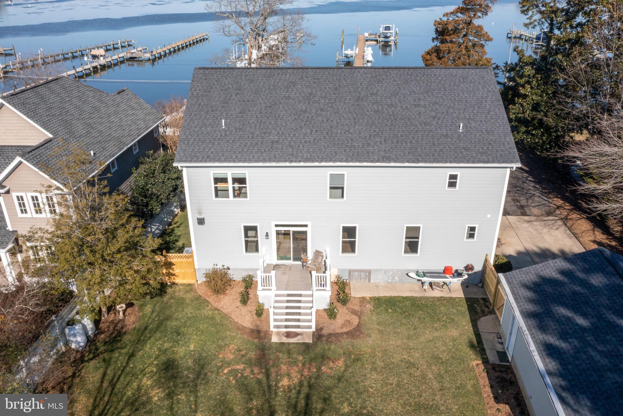 BACK BAY BEACH - Residential