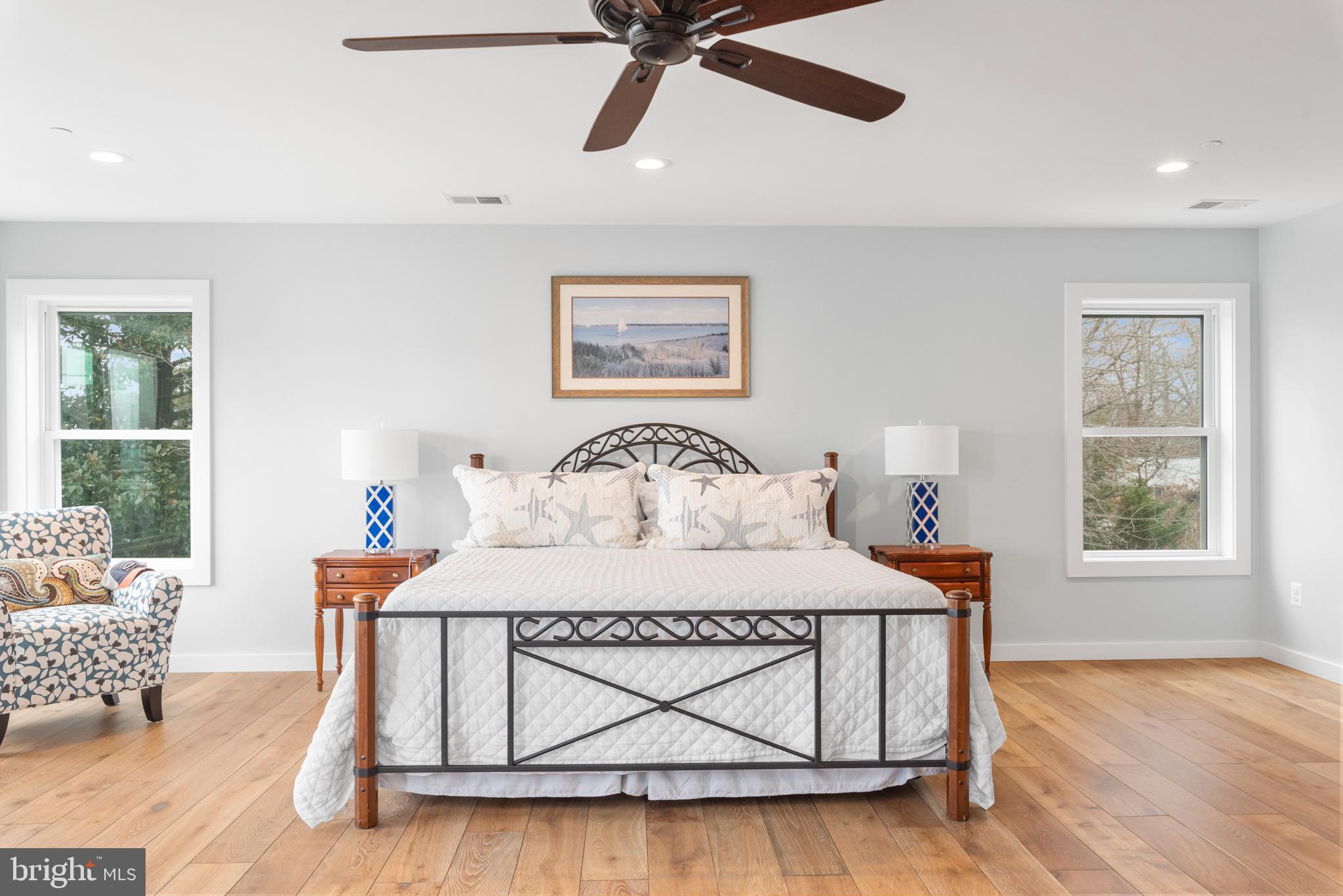 BACK BAY BEACH - Residential