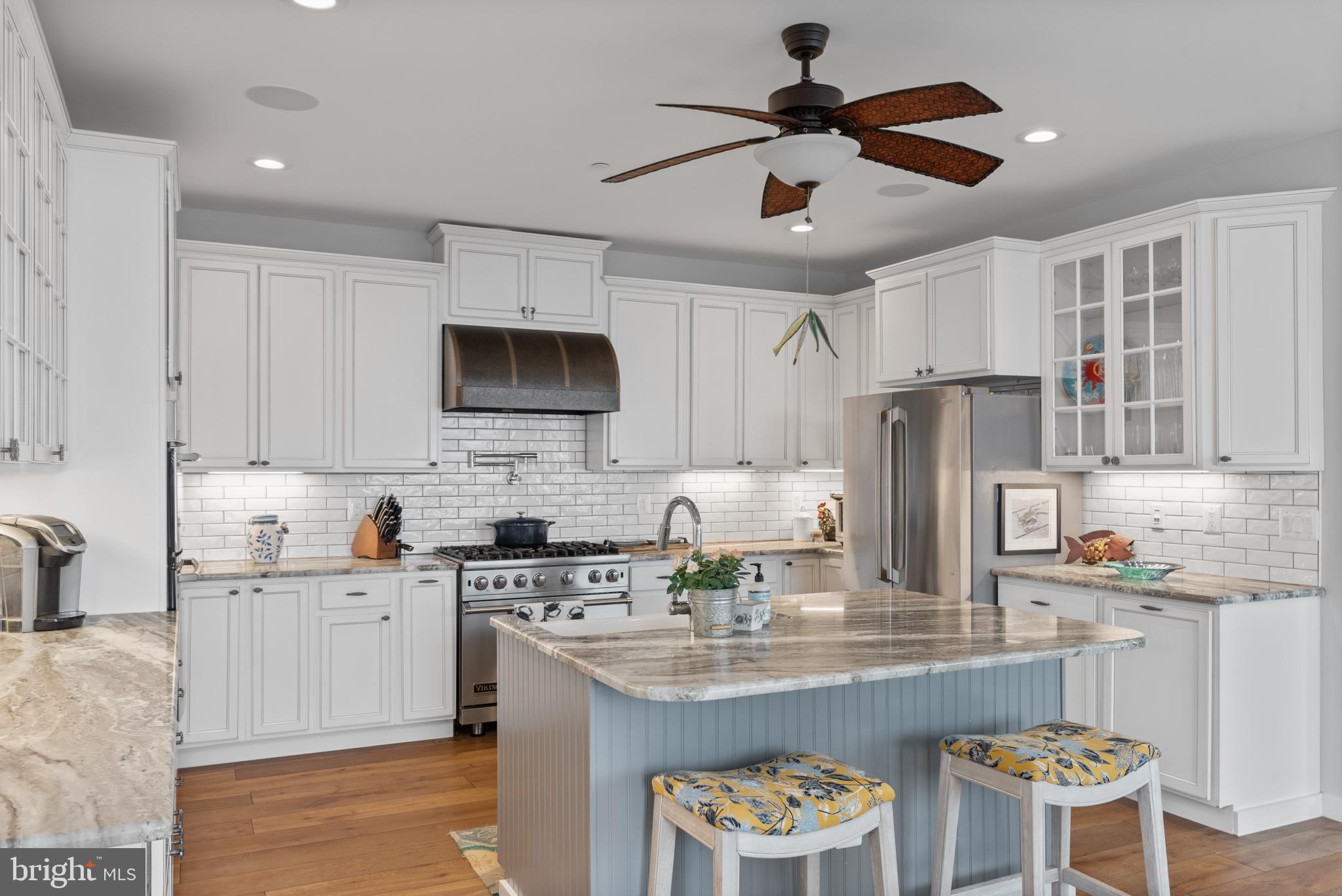 BACK BAY BEACH - Residential