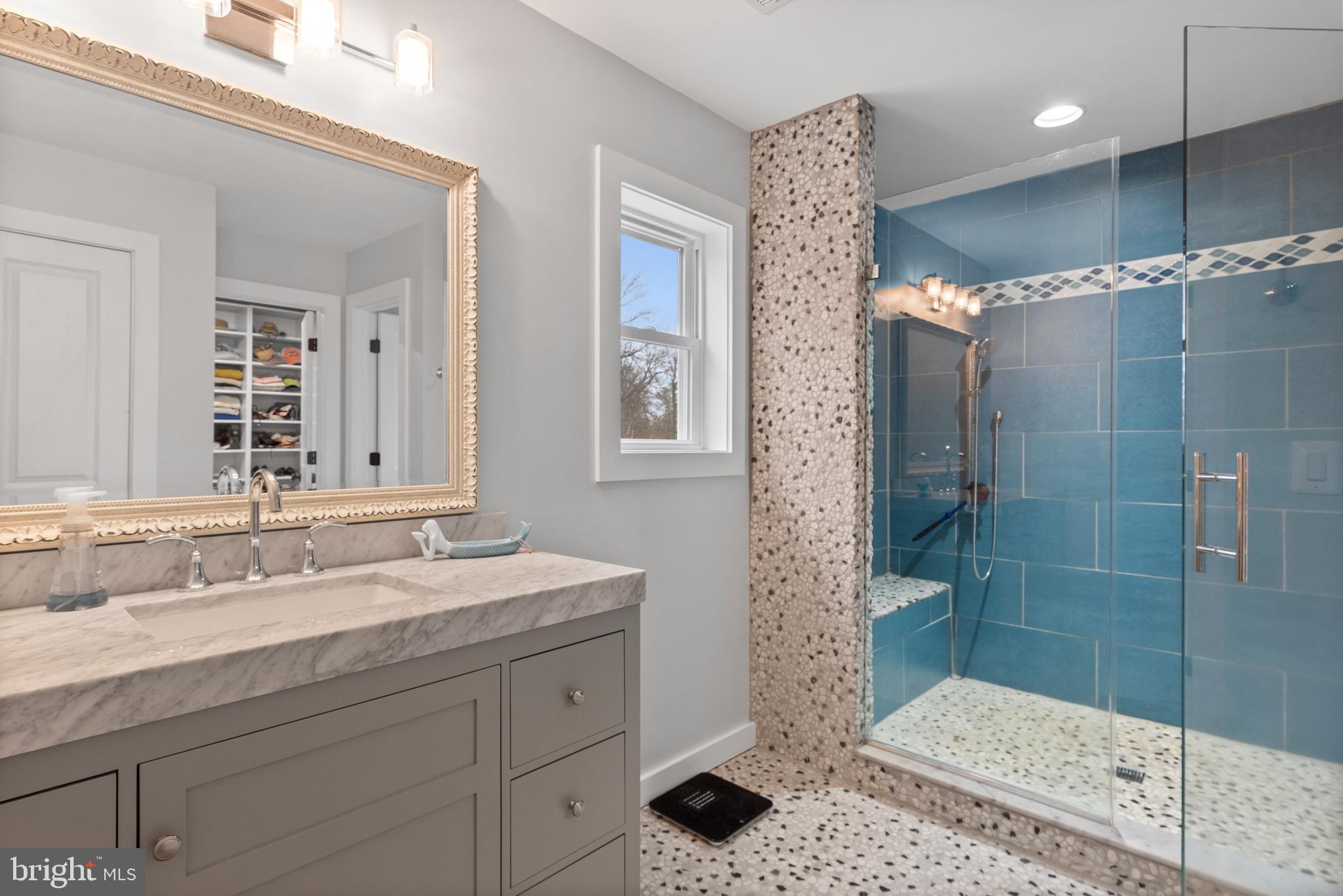 BACK BAY BEACH - Residential