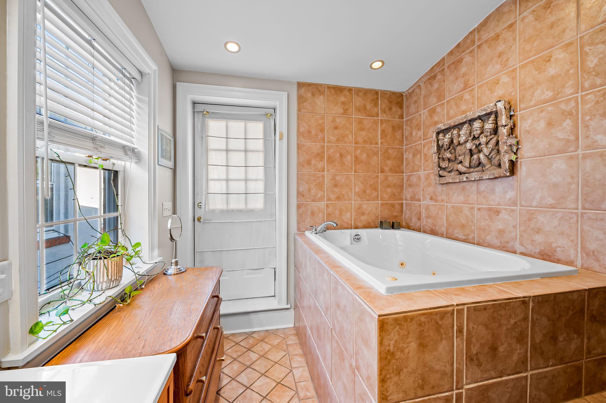 UPPER FELLS POINT - Residential