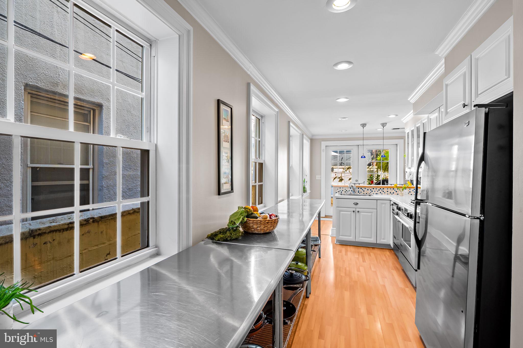 UPPER FELLS POINT - Residential