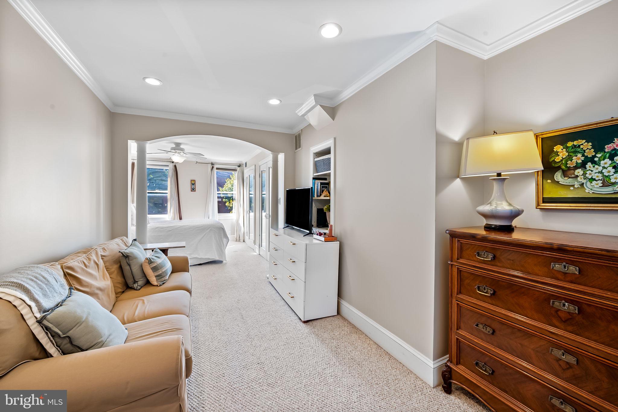 UPPER FELLS POINT - Residential