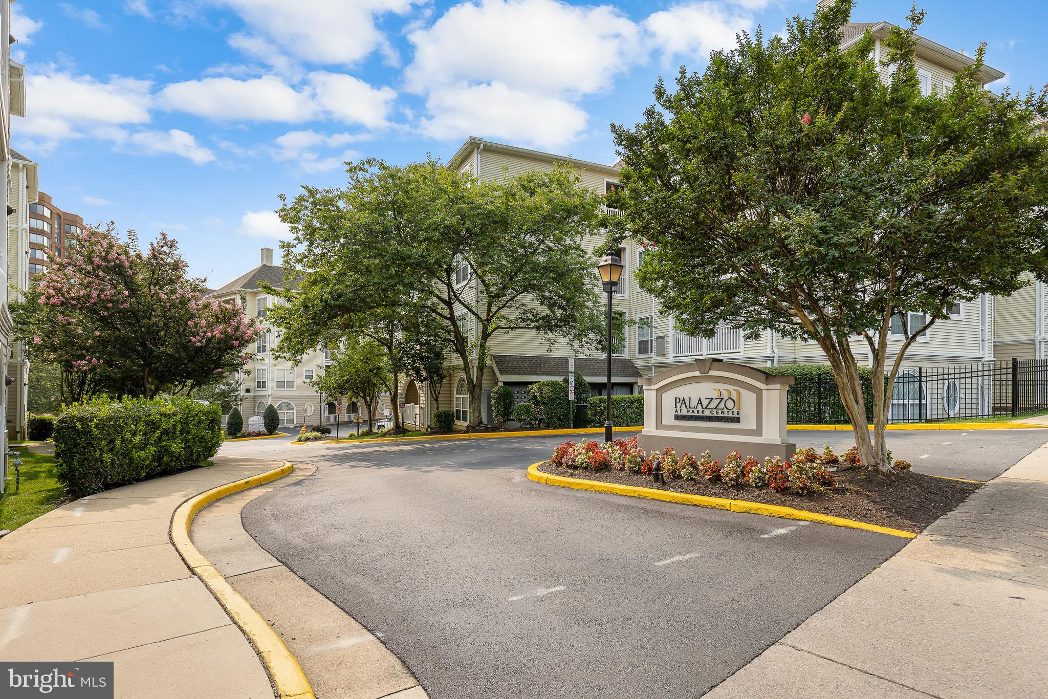 PALAZZO AT PARK CENTER - Residential