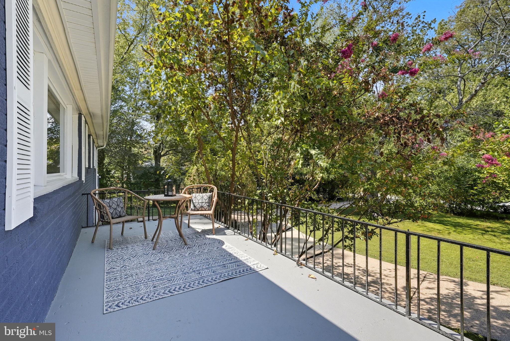 KEYS AND RUSSELL - Residential