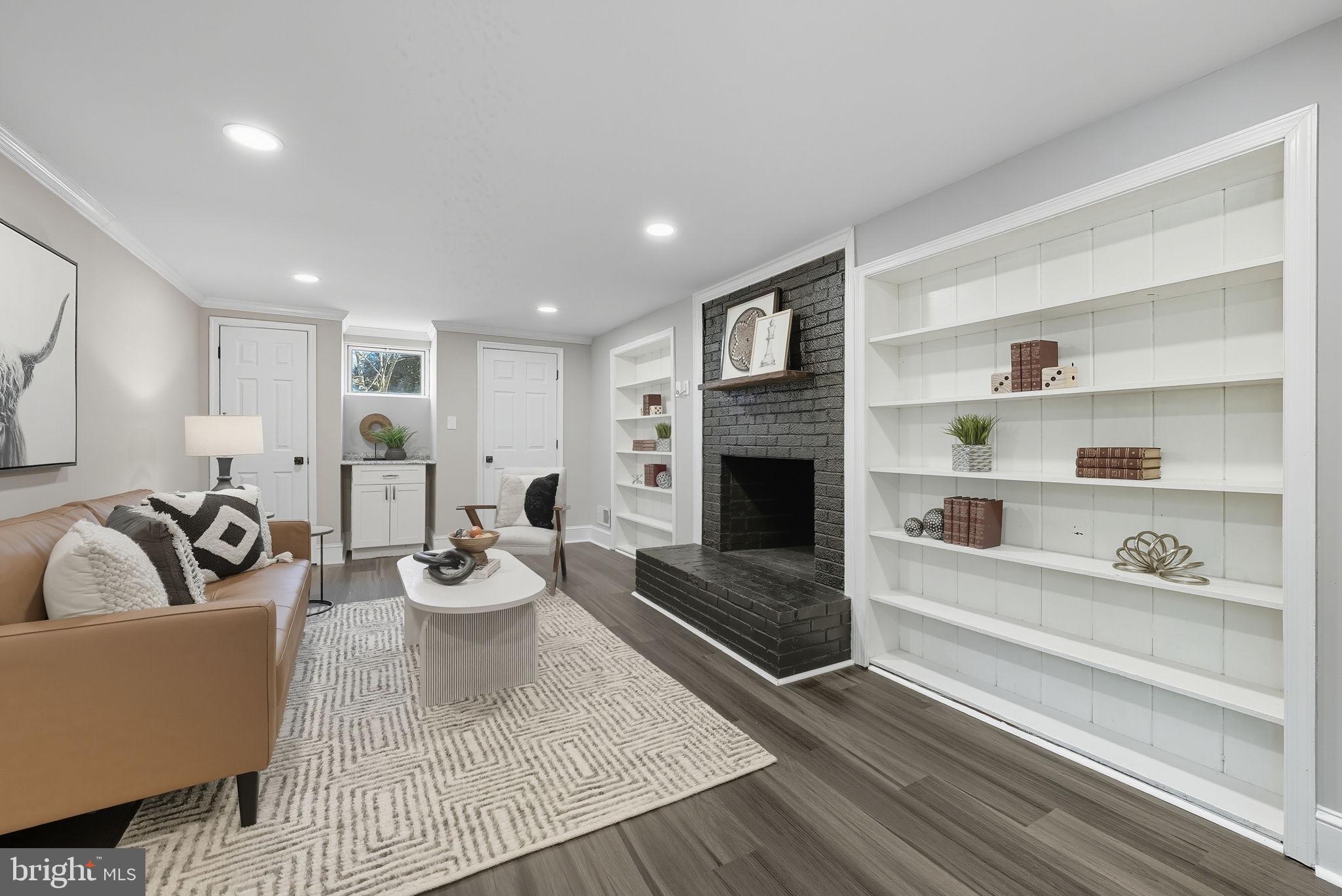 KEYS AND RUSSELL - Residential