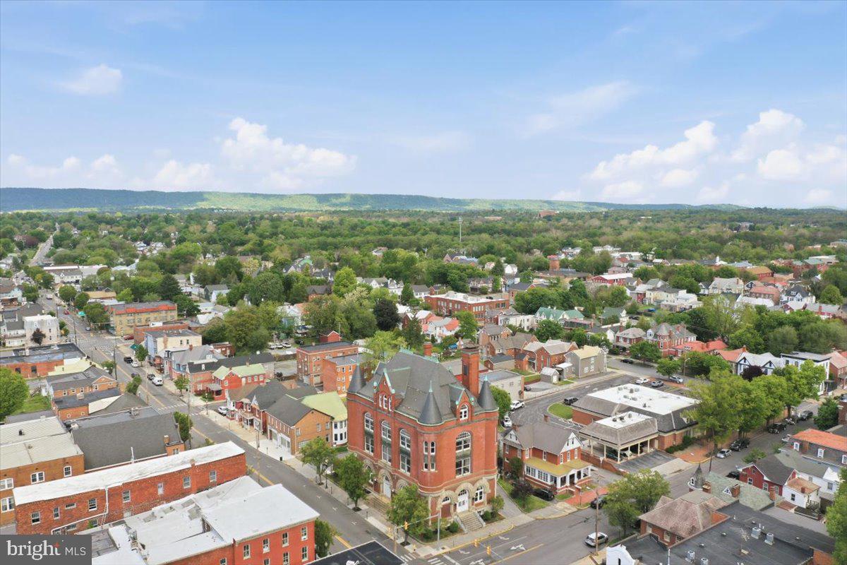 MARTINSBURG CITY - Commercial Sale