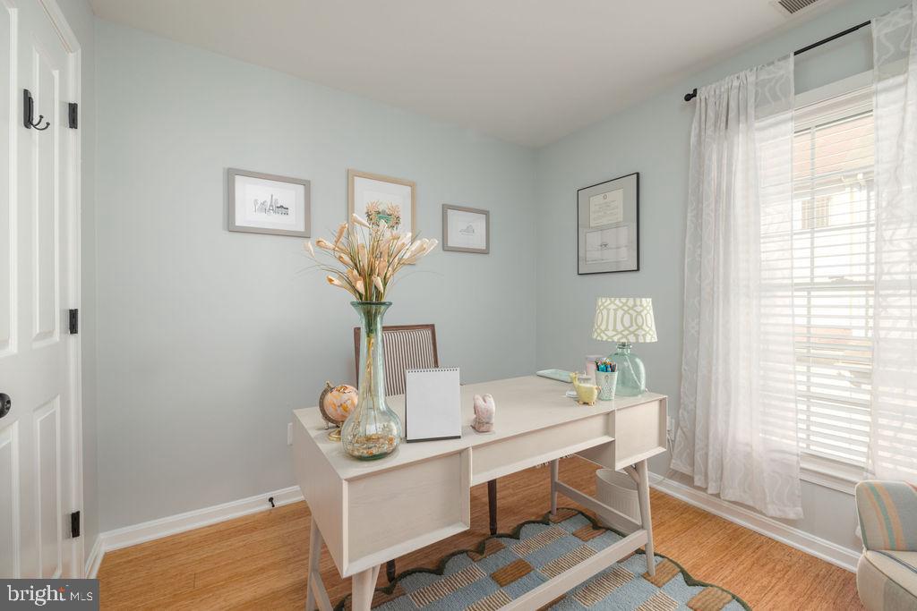 STONEGATE - Residential