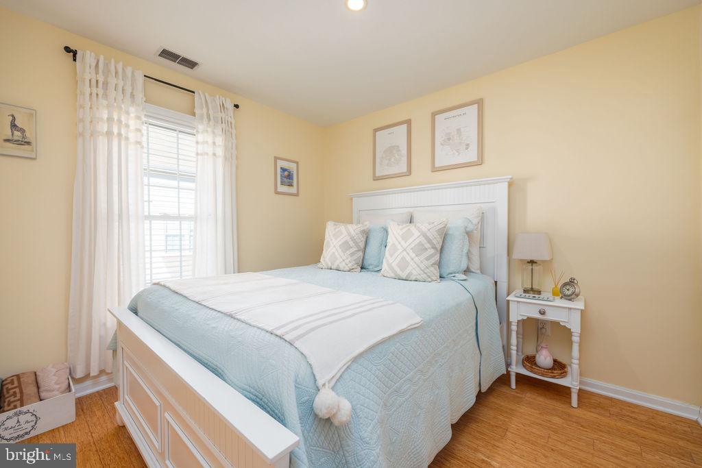 STONEGATE - Residential