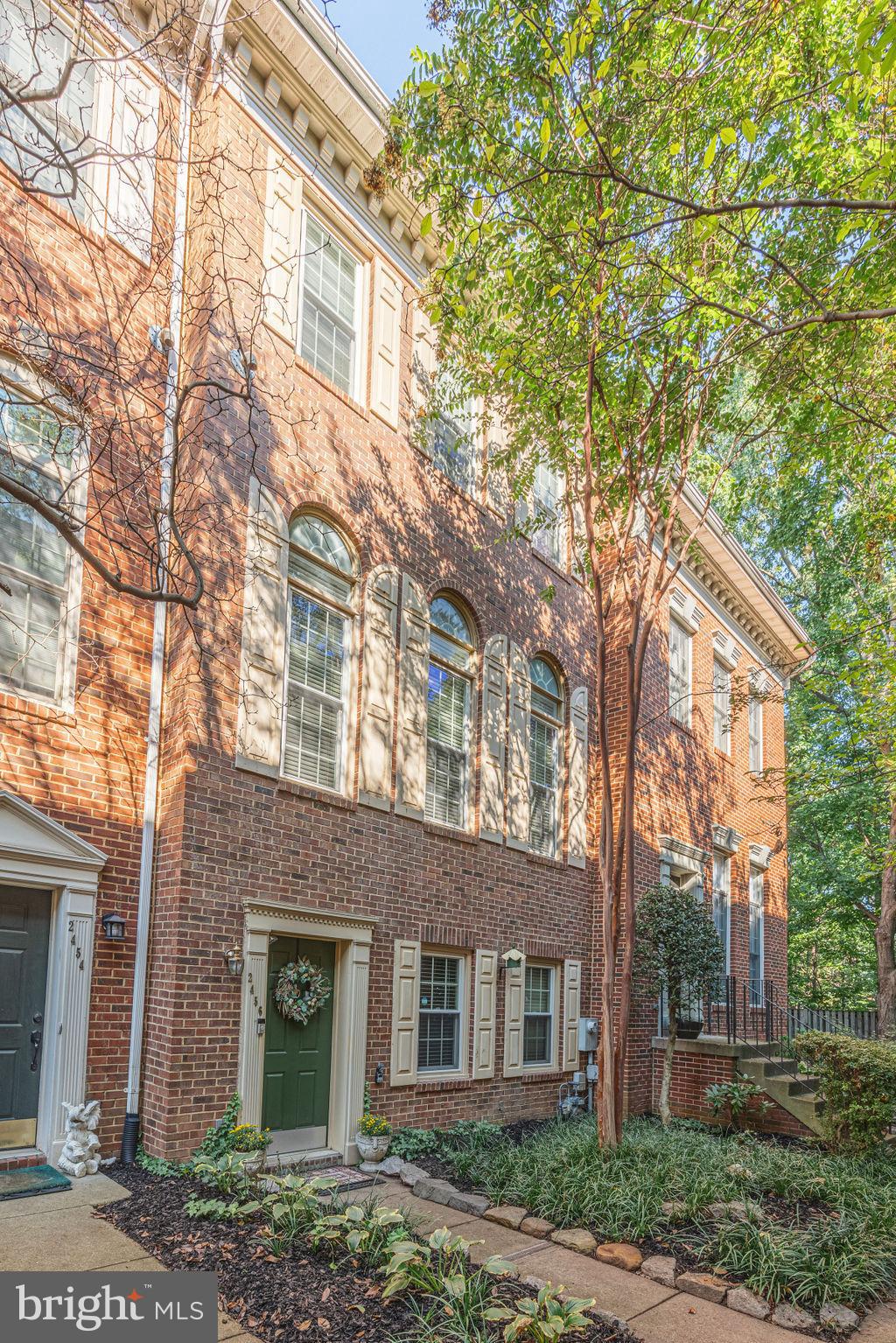 STONEGATE - Residential