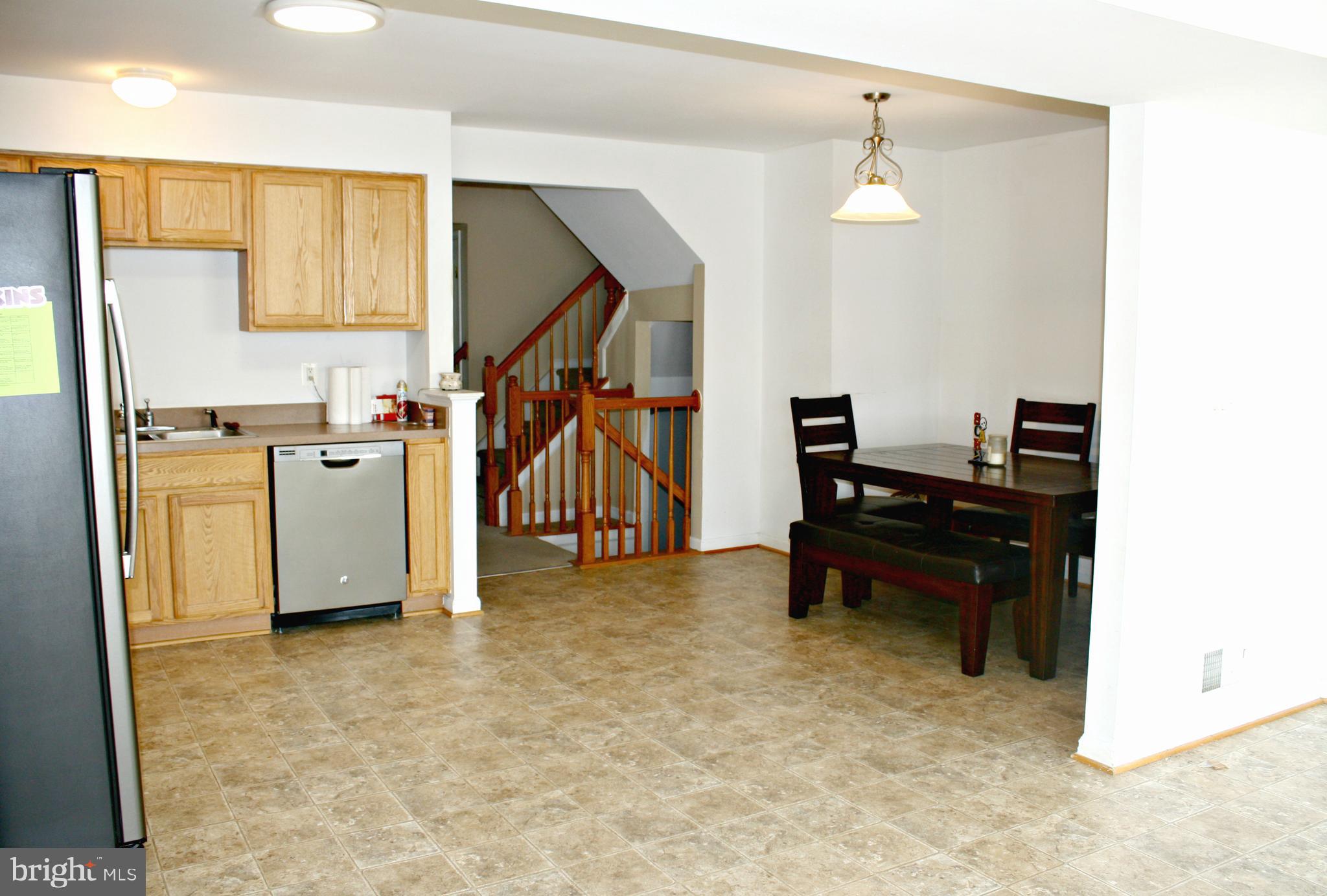 LAKELAND PLACE - Residential