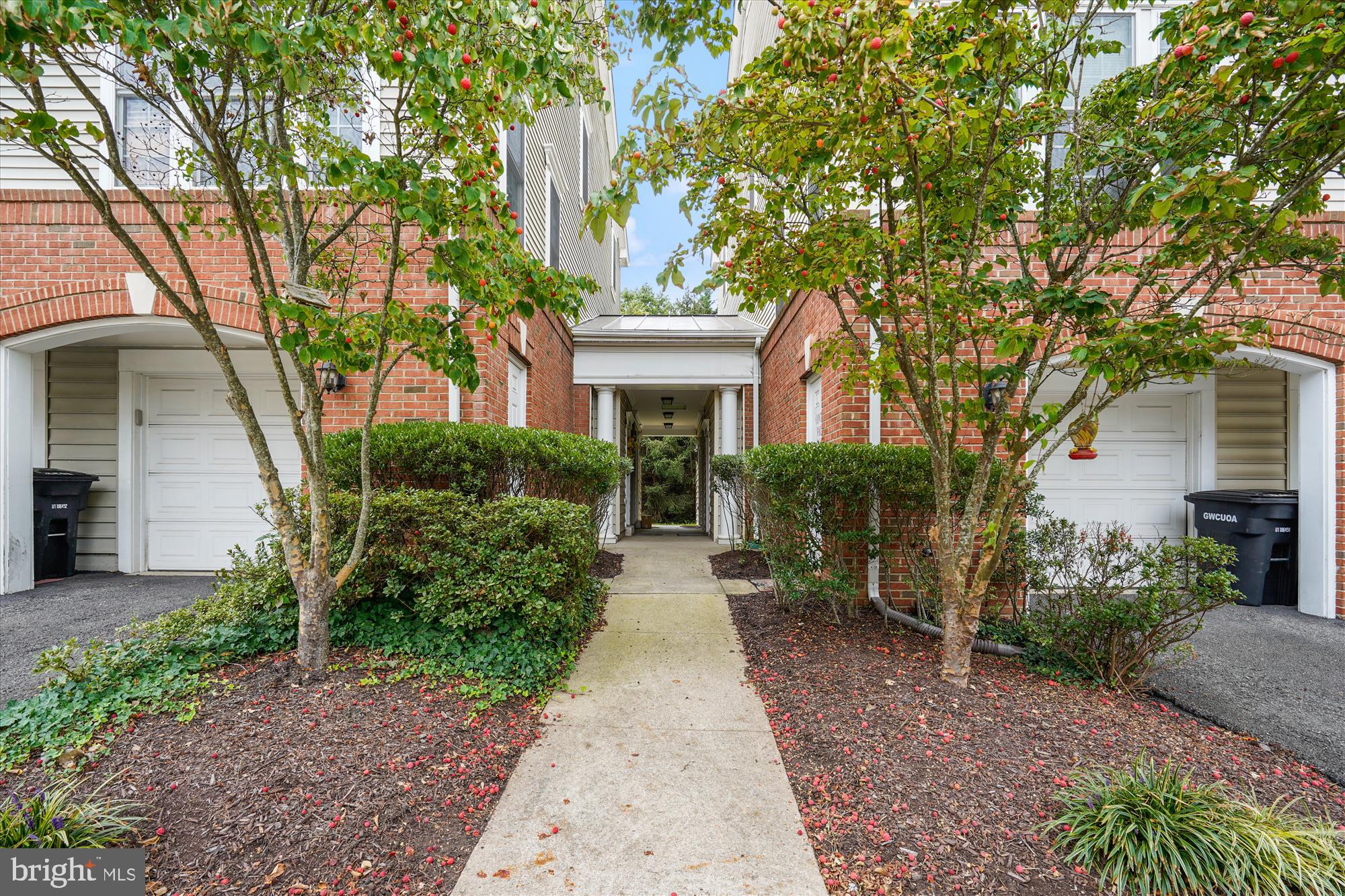 3549 HUNTLEY MANOR LANE