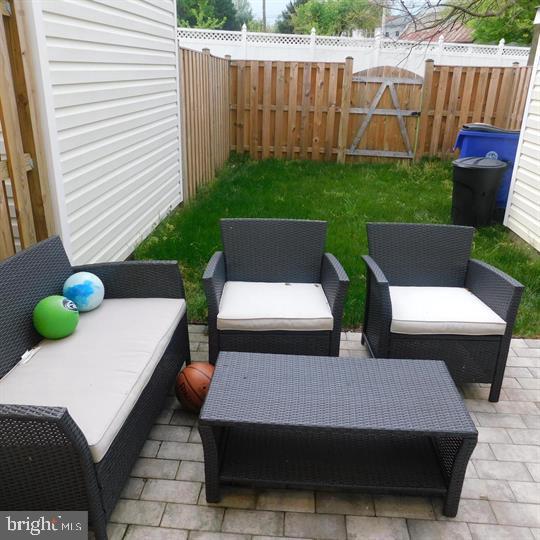 WILLOW BEND - Residential Lease