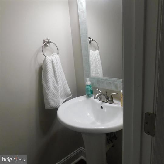 WILLOW BEND - Residential Lease