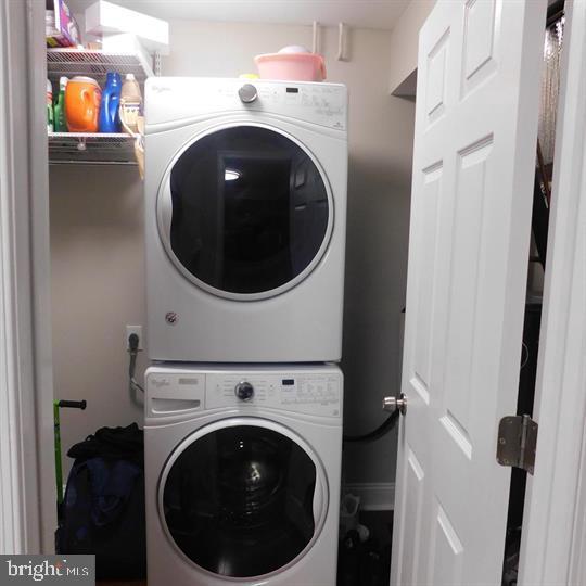 WILLOW BEND - Residential Lease