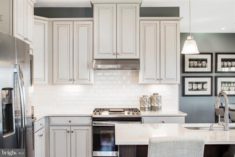 BLUE RIDGE PARK - Residential