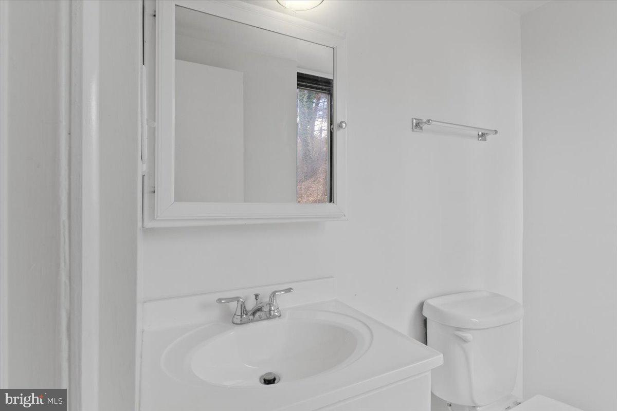 ALEXANDRIA - Residential Lease