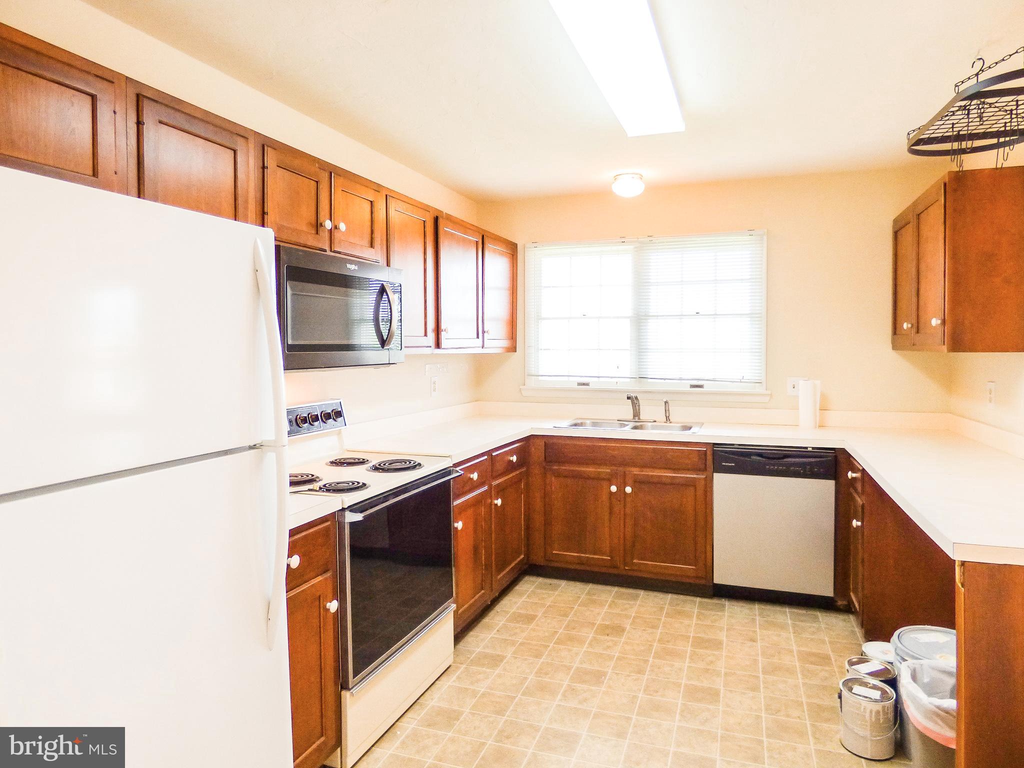 AVALONG ESTATES - Residential