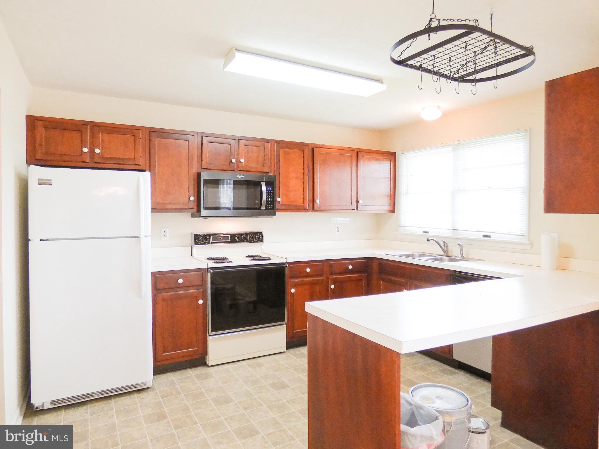 AVALONG ESTATES - Residential