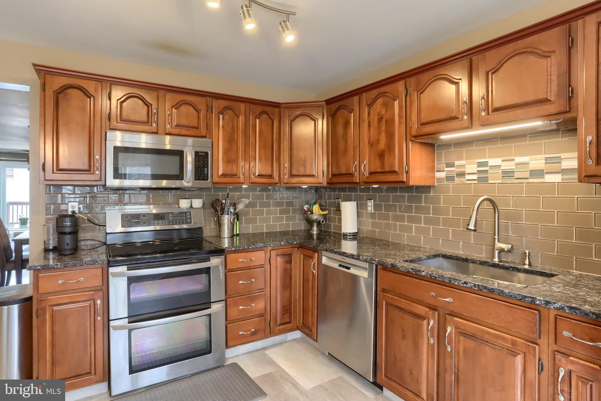 SOUTHPOINT OF HERSHEY - Residential