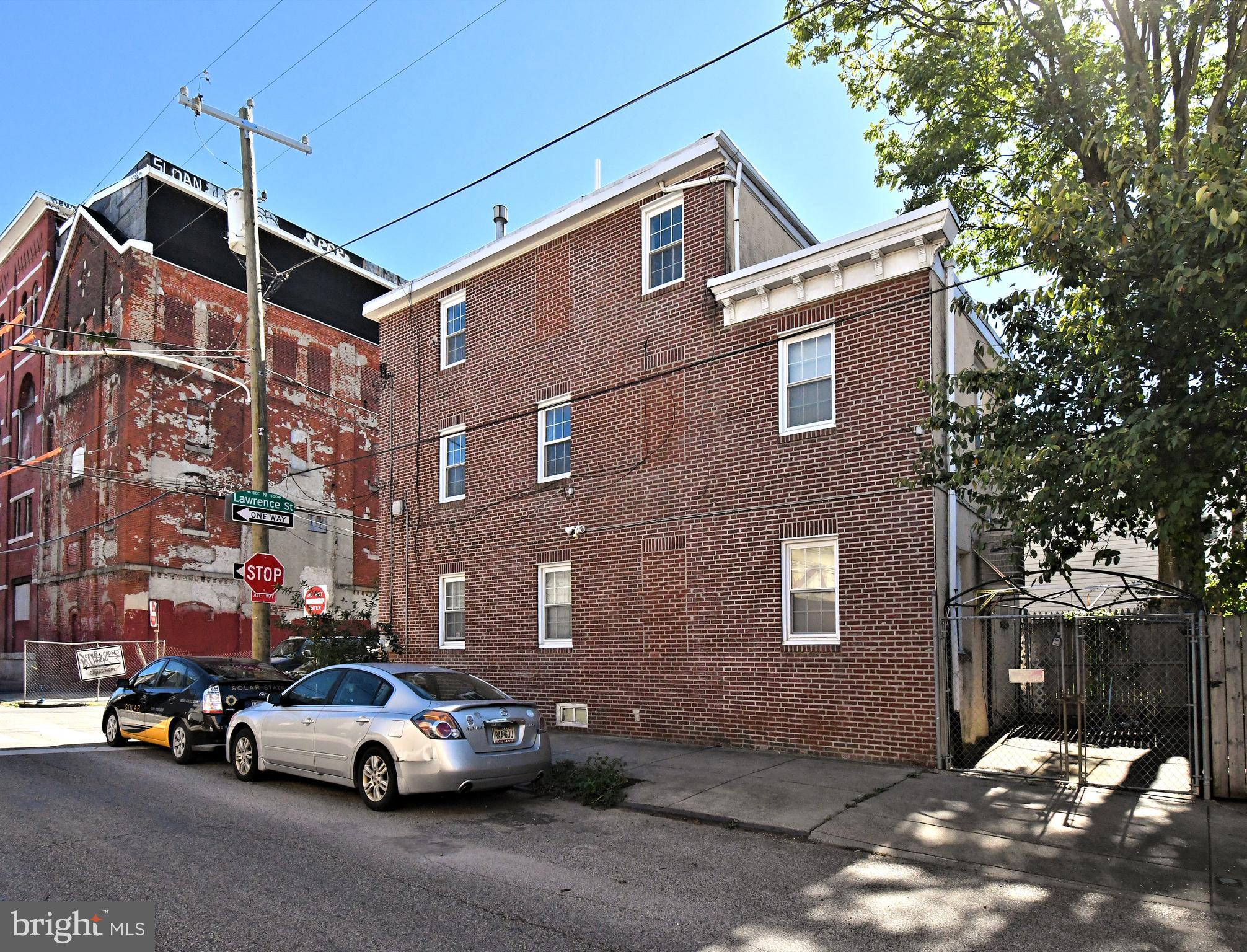 OLDE KENSINGTON - Residential Lease