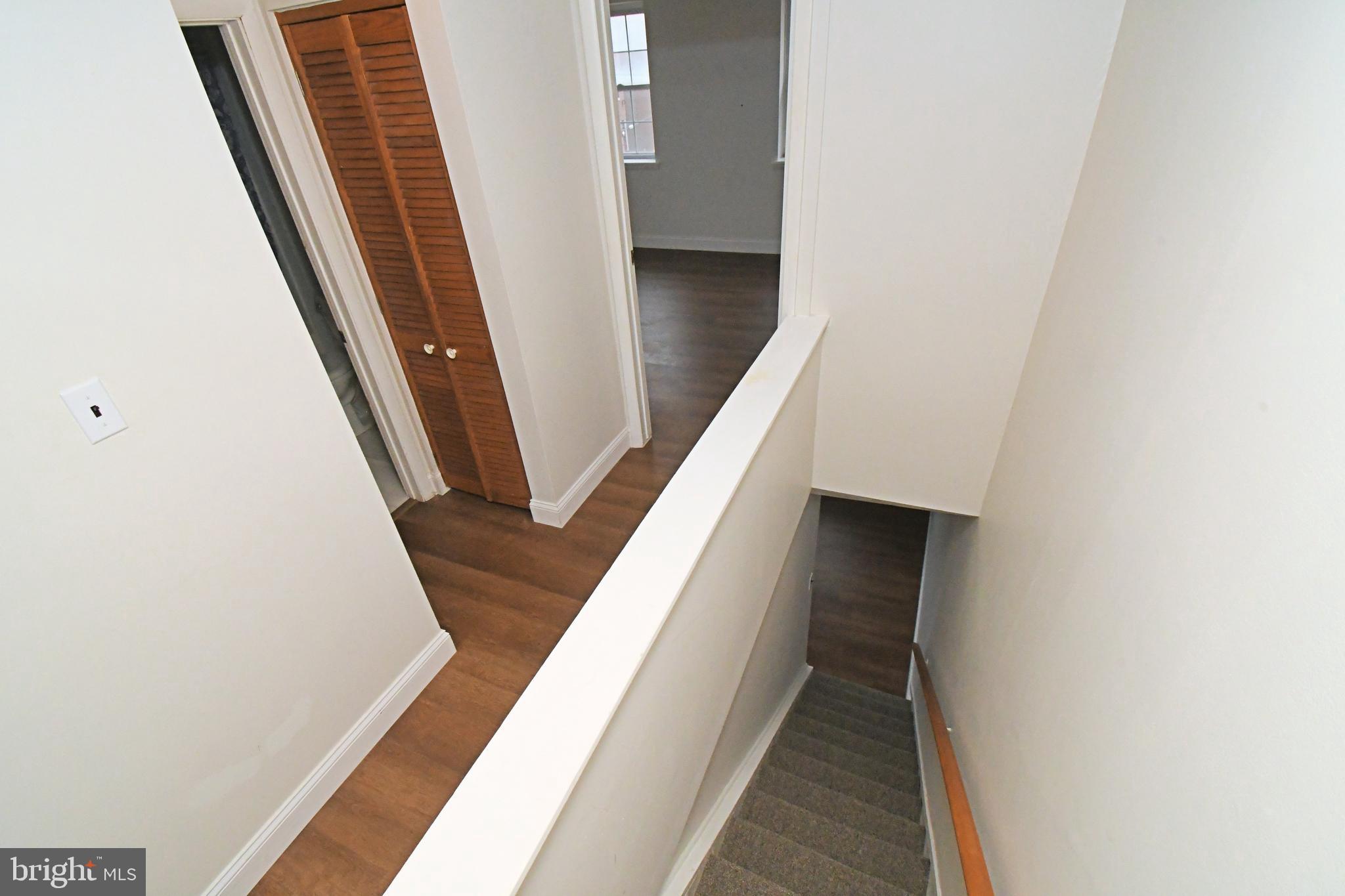 OLDE KENSINGTON - Residential Lease