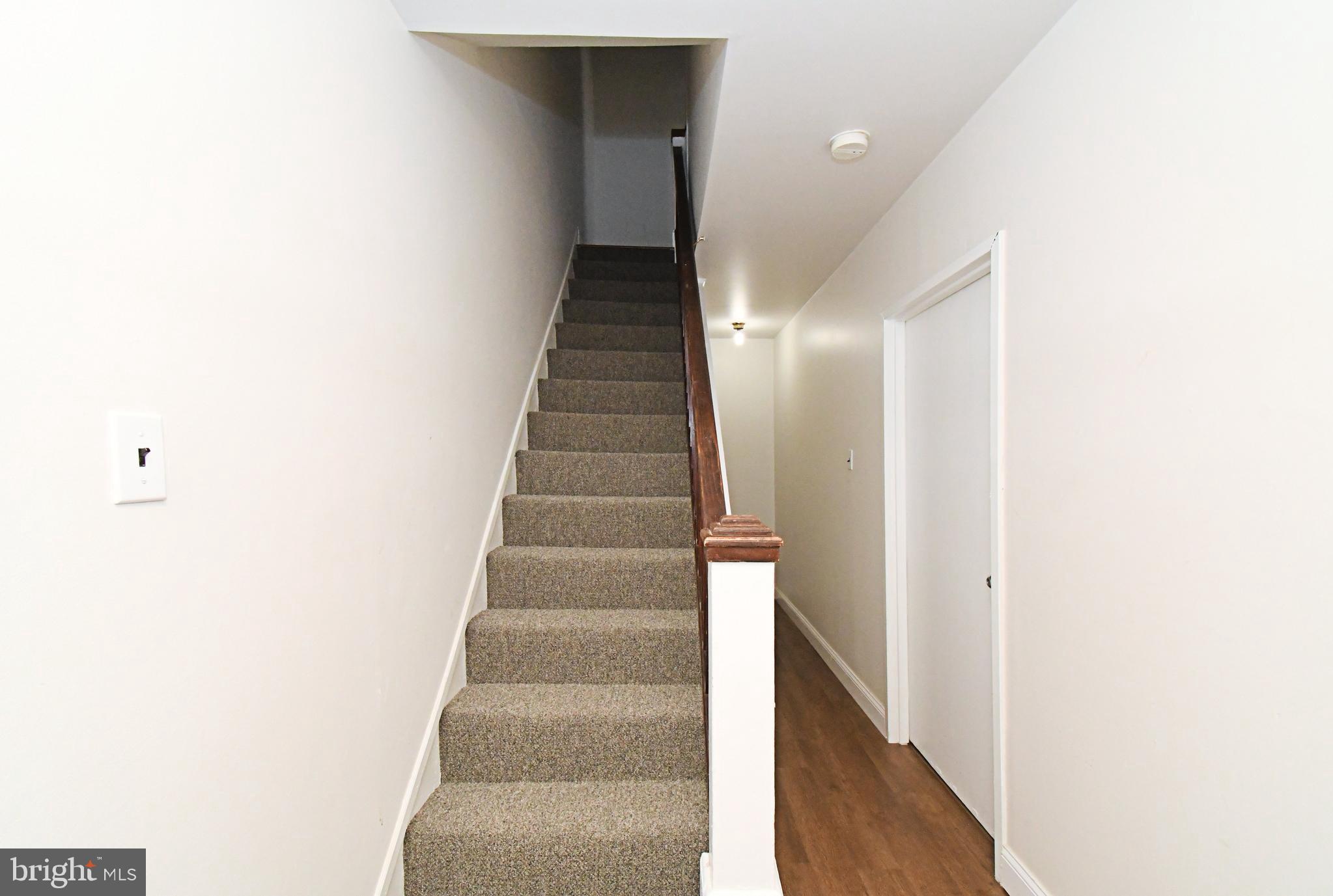 OLDE KENSINGTON - Residential Lease